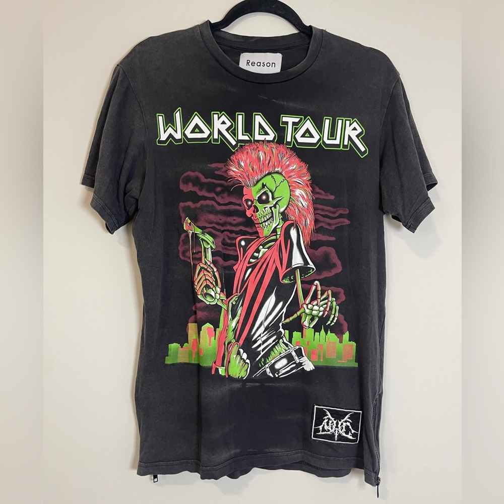 Reason World Tour Men’s T-Shirt Size Small Black Distressed Graphic Band Tee